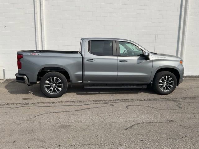 Used 2023 Chevrolet Silverado 1500 LT image 3
