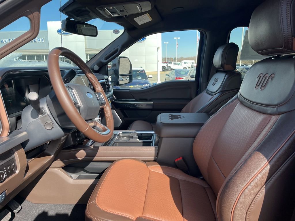 New 2026 Ford F250 King Ranch w/ FX4 Off-Road Package image 13