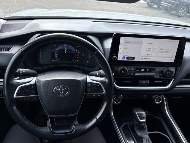 Used 2024 Toyota Grand Highlander XLE image 10