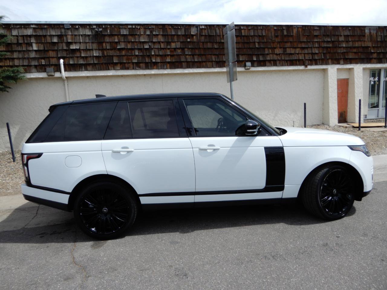 Used 2018 Land Rover Range Rover HSE AWD/4WD image 4