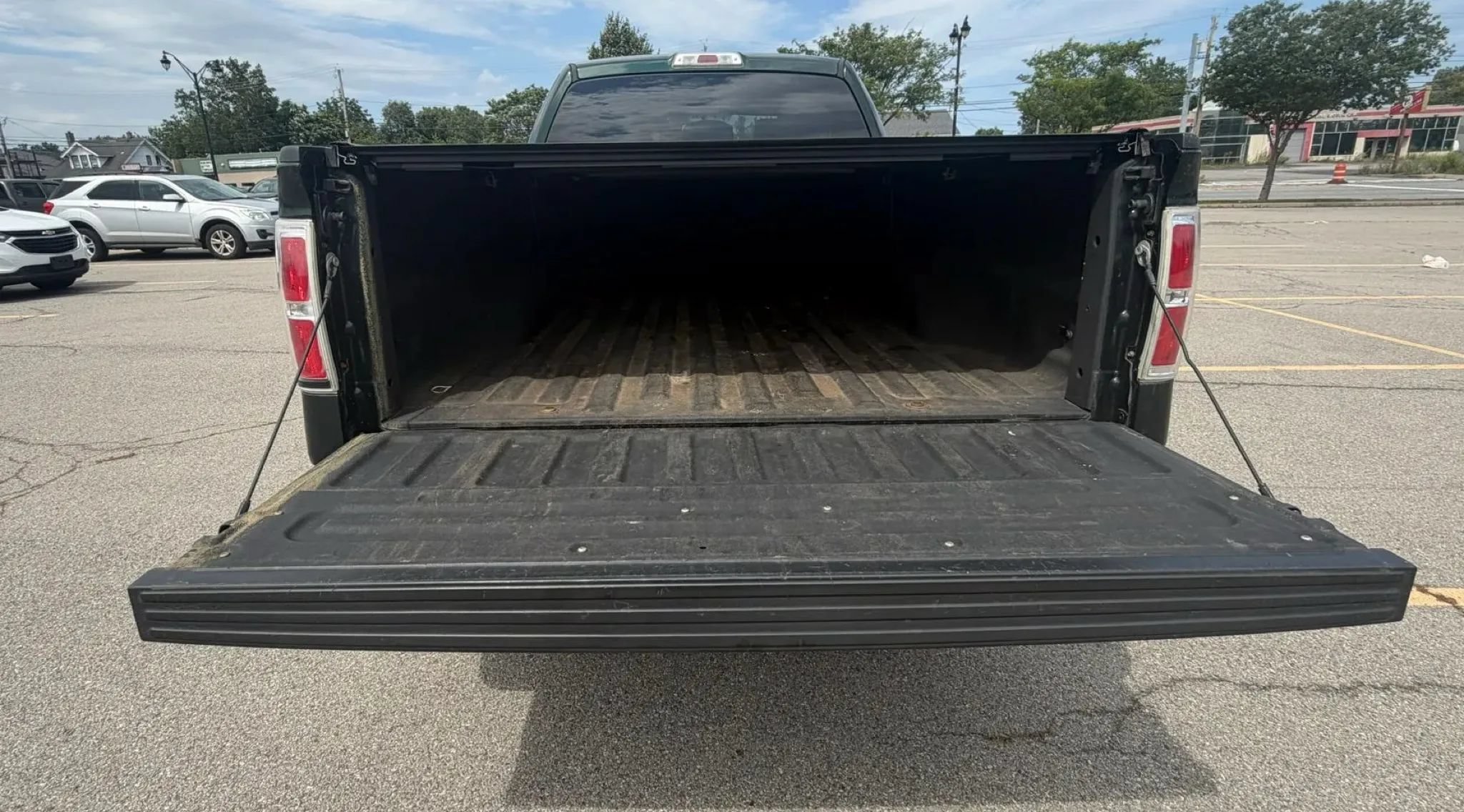 Used 2012 Ford F150 XLT w/ XLT Chrome Pkg AWD/4WD image 9