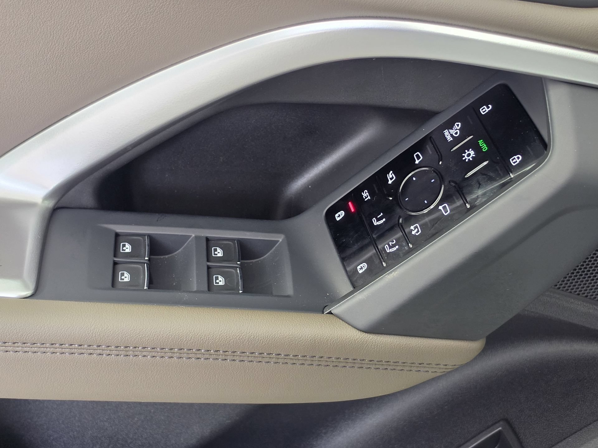 New 2026 Audi Q5 Premium Plus AWD/4WD image 18