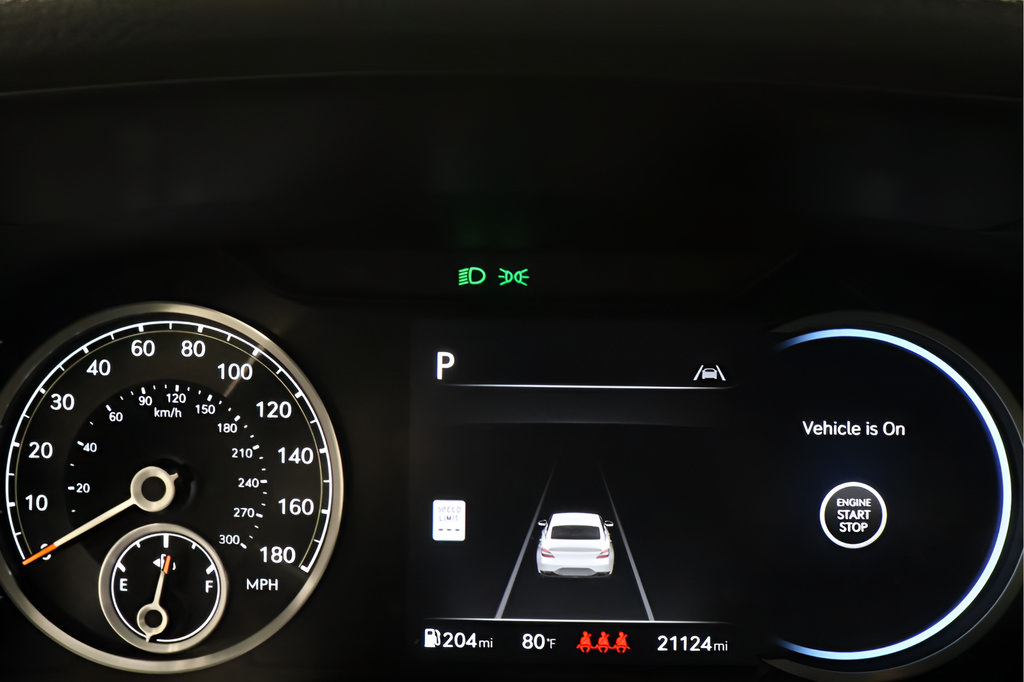 Used 2025 Genesis G70 3.3T Advanced w/ Sport Prestige Package AWD/4WD image 15