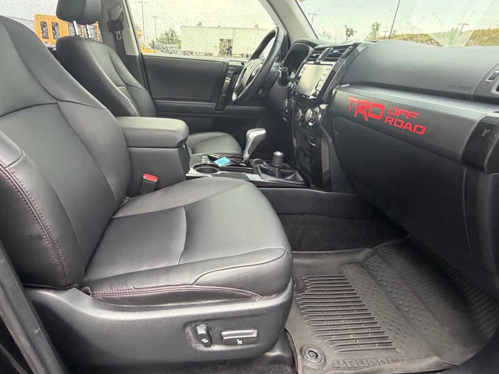Used 2022 Toyota 4Runner TRD Off-Road Premium w/ Moonroof Package AWD/4WD image 44