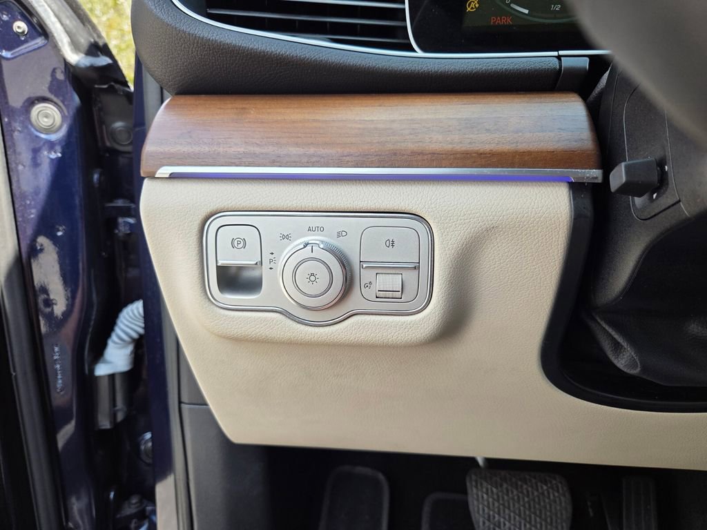 Used 2022 Mercedes-Benz GLE 350 4MATIC image 33