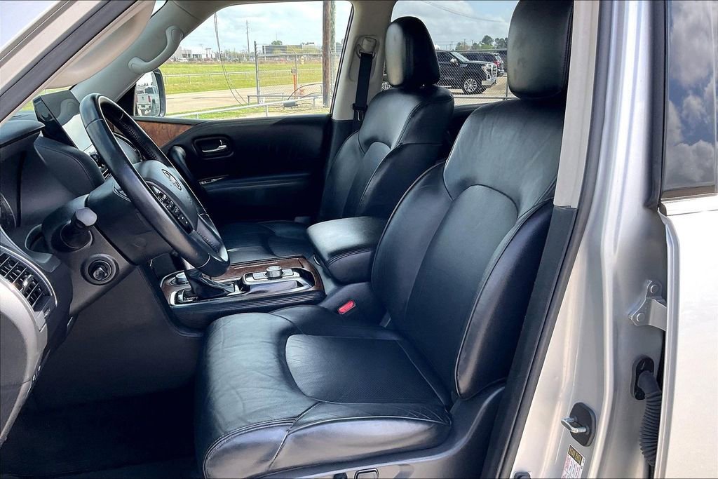 Used 2024 Nissan Armada SL w/ Captain's Chairs Package AWD/4WD image 18