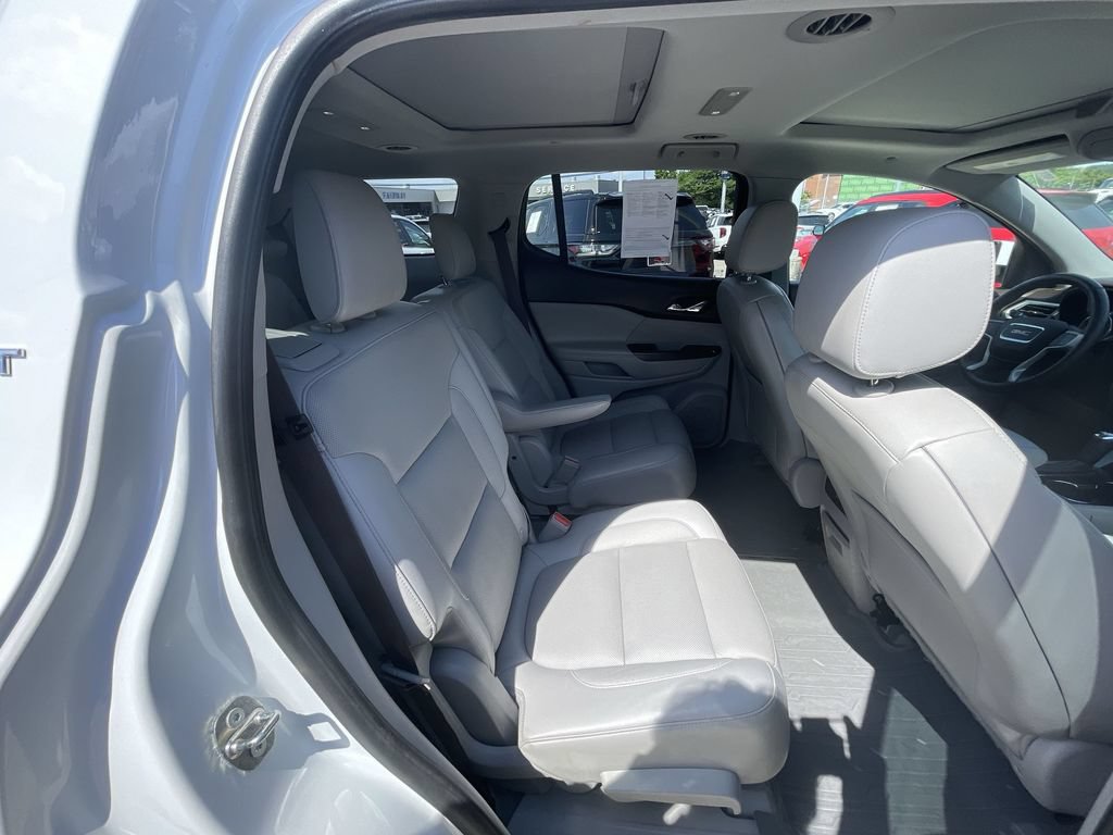 Certified 2018 GMC Acadia SLT w/ LPO, Floor Liner Package FWD image 28