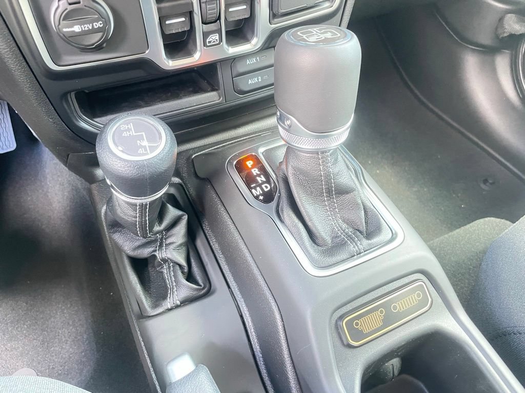 New 2026 Jeep Gladiator Sport AWD/4WD image 17