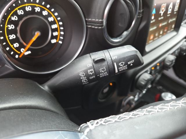 Used 2021 Jeep Wrangler Unlimited Sahara image 60