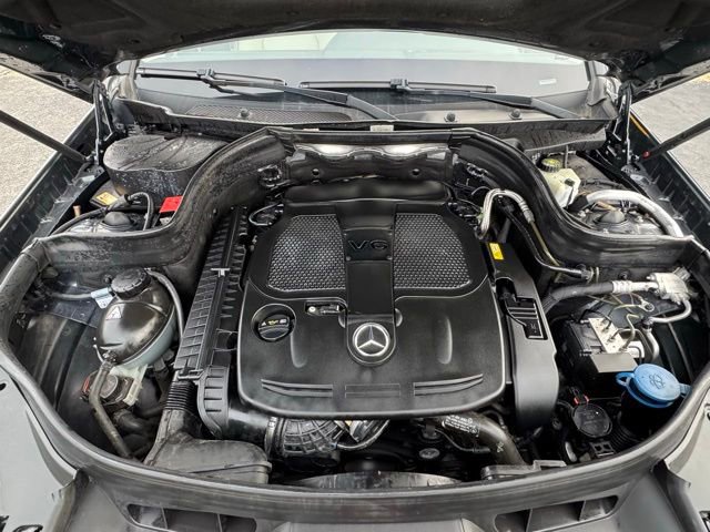 Used 2013 Mercedes-Benz GLK 350 4MATIC image 2