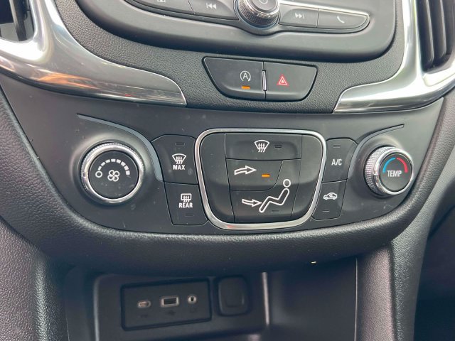 Used 2023 Chevrolet Equinox LT AWD/4WD image 29