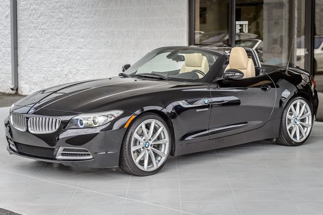 Used 2011 BMW Z4 sDrive35i RWD image 10