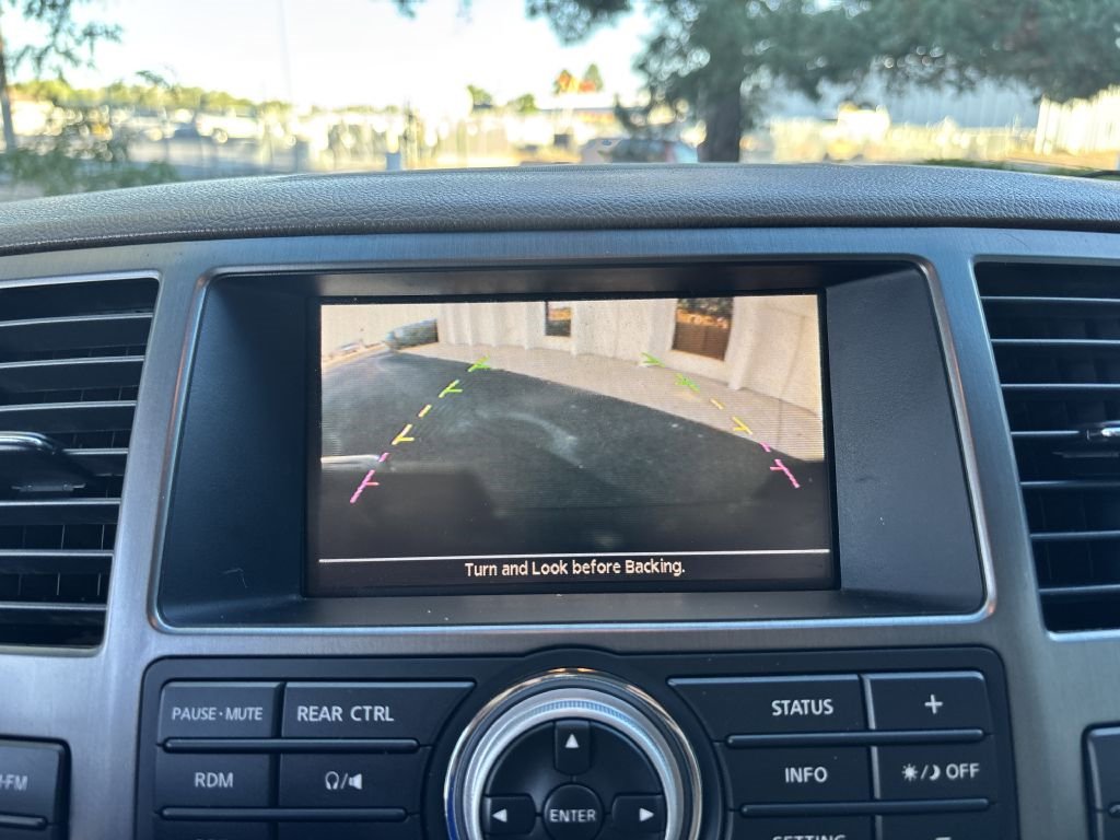 Used 2010 Nissan Armada SE image 27