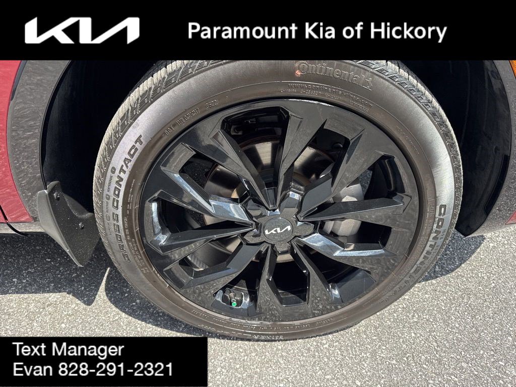 Used 2023 Kia Sorento SX AWD/4WD image 9