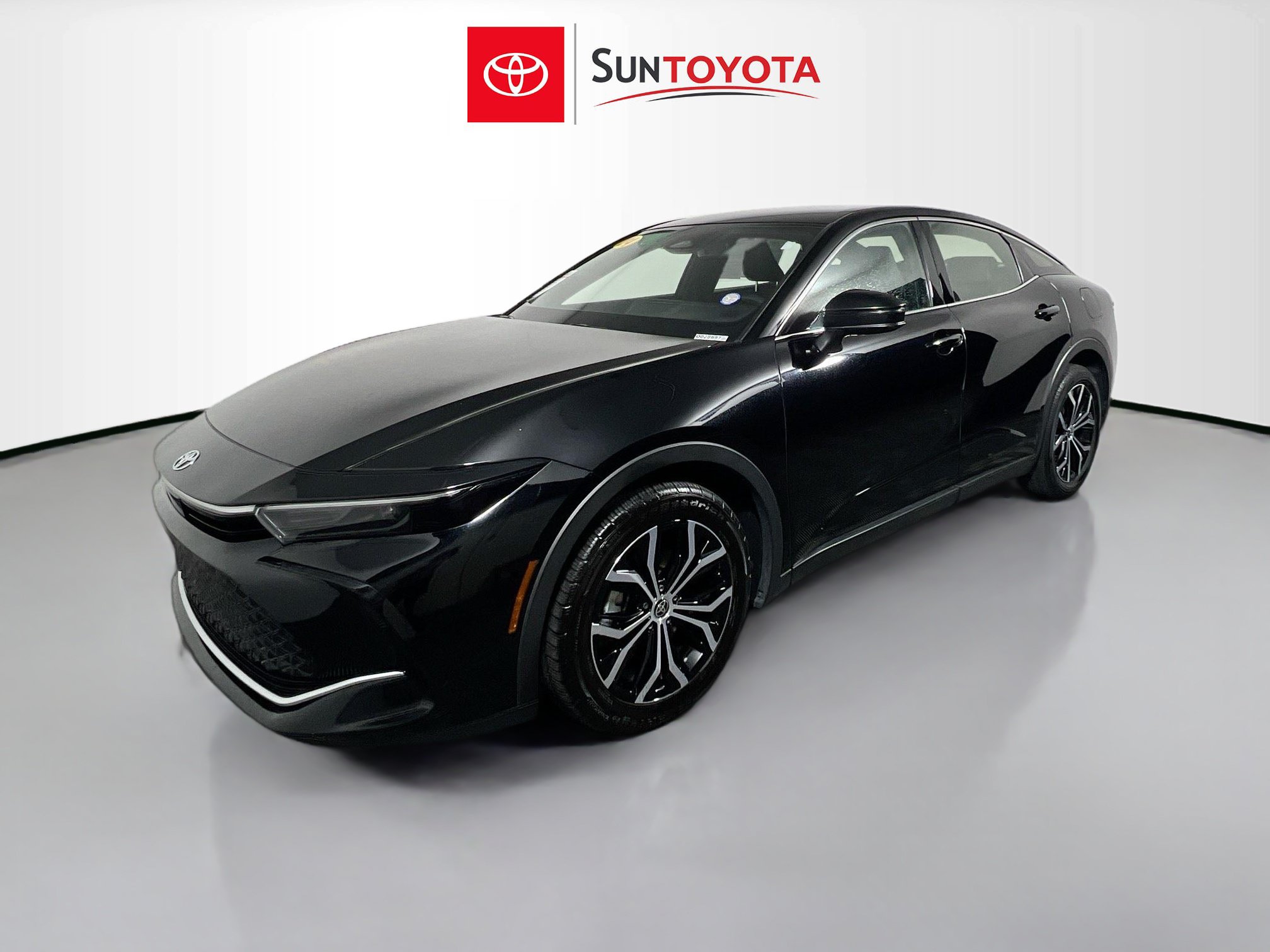 Used 2024 Toyota Crown AWD/4WD image 9