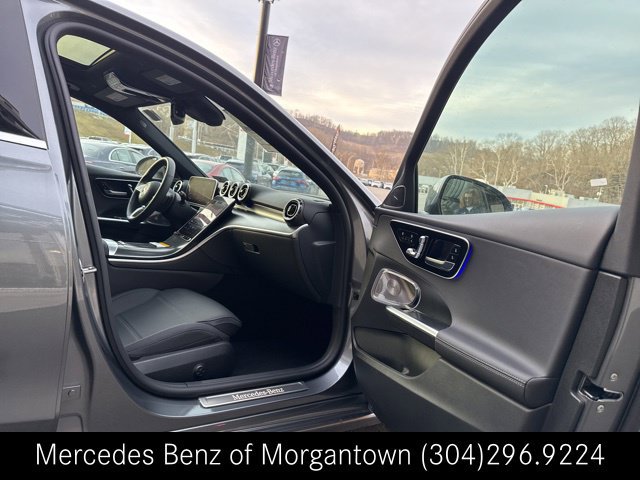 Used 2024 Mercedes-Benz C 300 4MATIC Sedan image 24