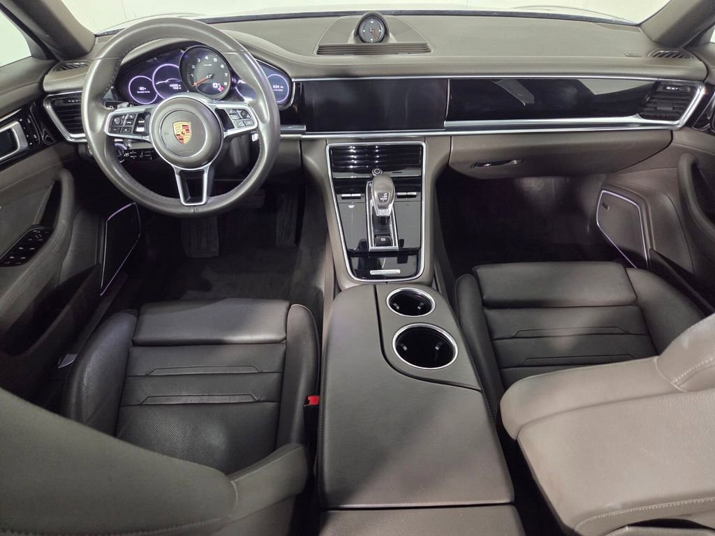 Used 2020 Porsche Panamera 4 w/ Premium Package Plus image 27