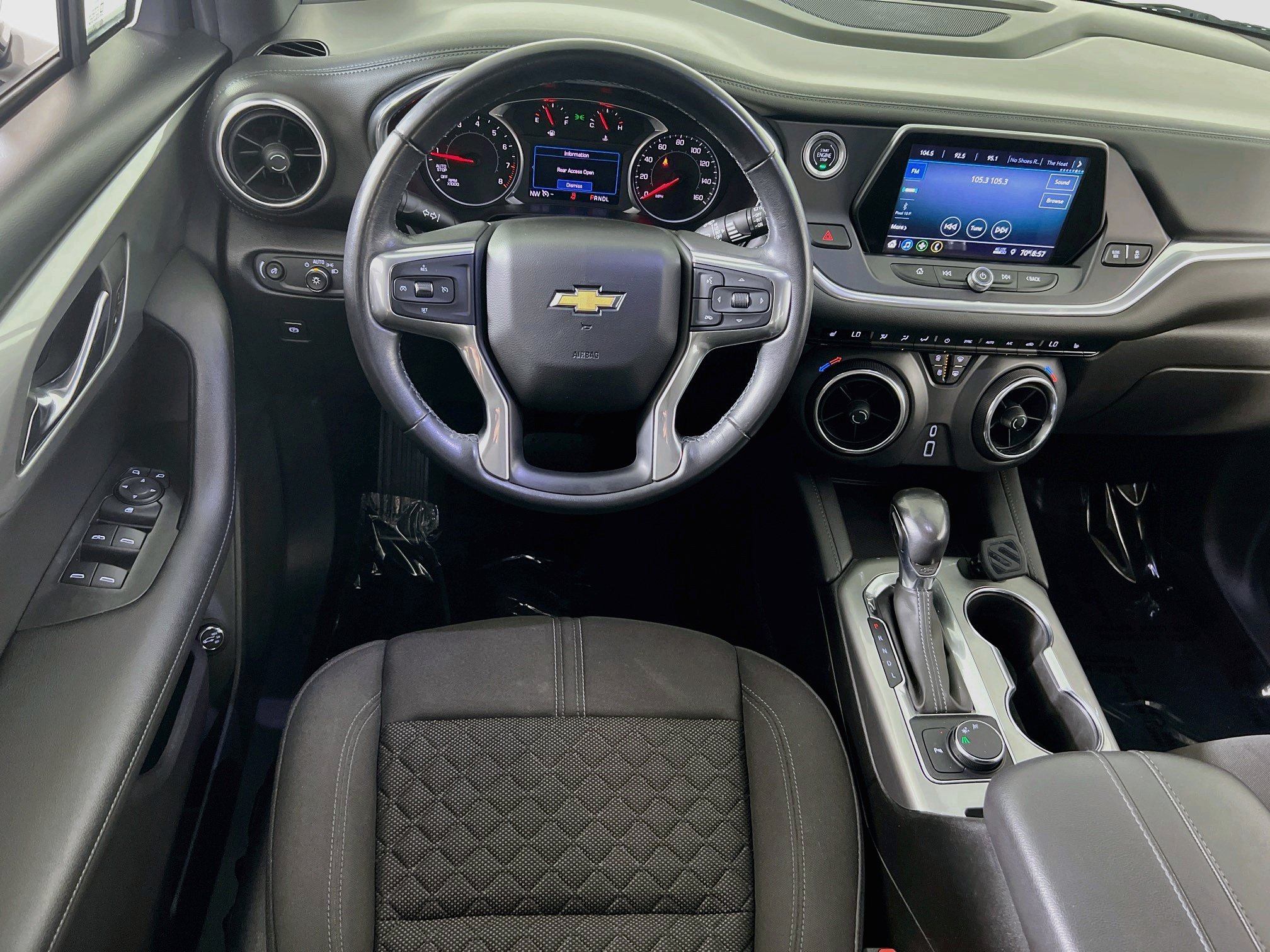 Used 2019 Chevrolet Blazer LT FWD image 21