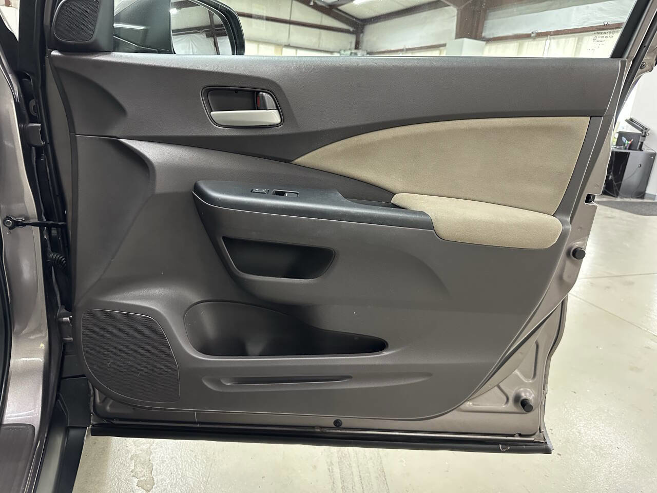 Used 2013 Honda CR-V EX image 16