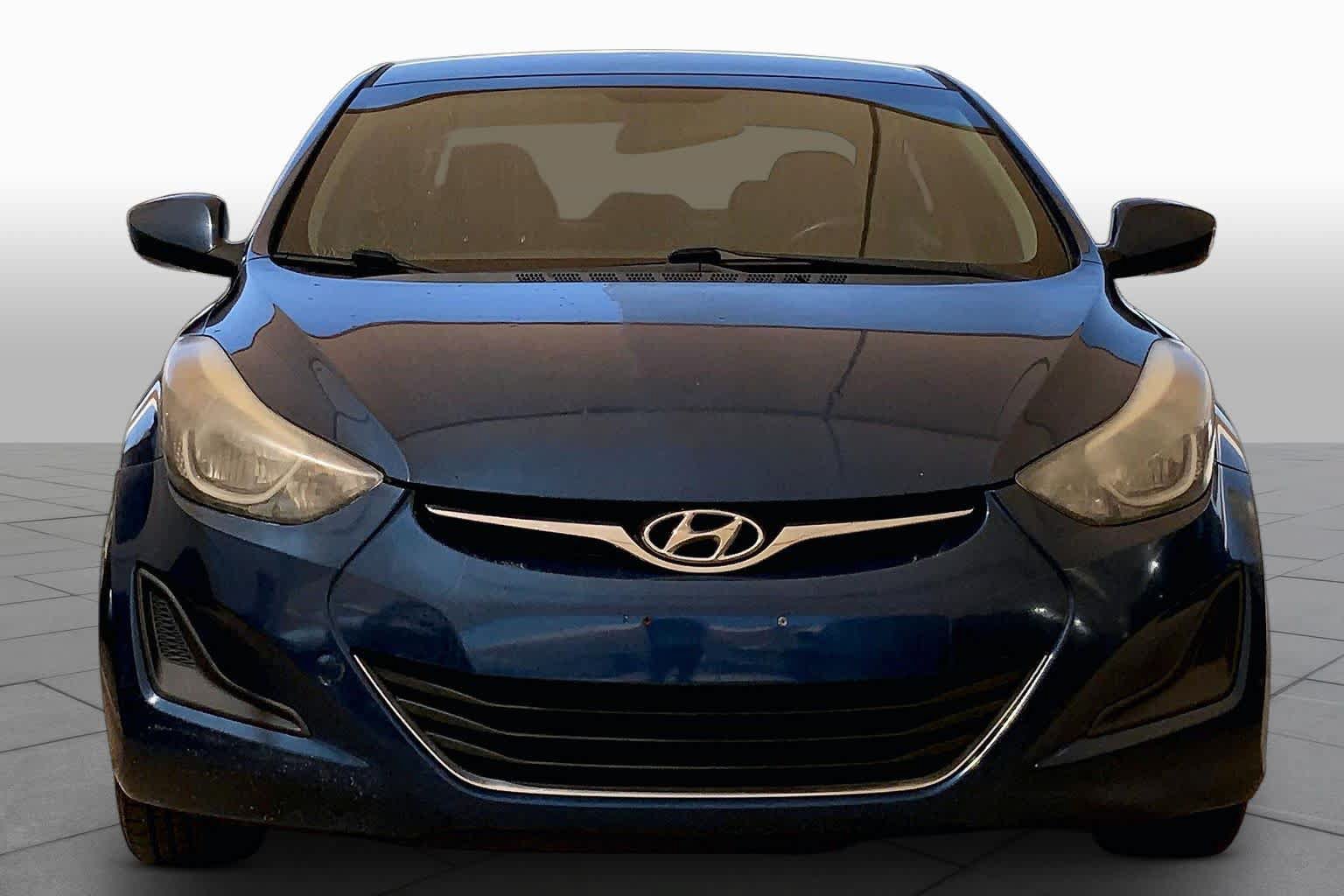 Used 2014 Hyundai Elantra SE FWD image 3