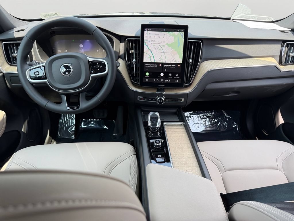 Certified 2026 Volvo XC60 B5 Plus w/ Climate Package AWD/4WD image 15