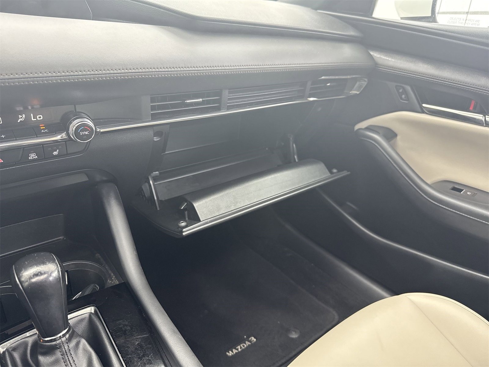 Used 2021 MAZDA MAZDA3 s image 30