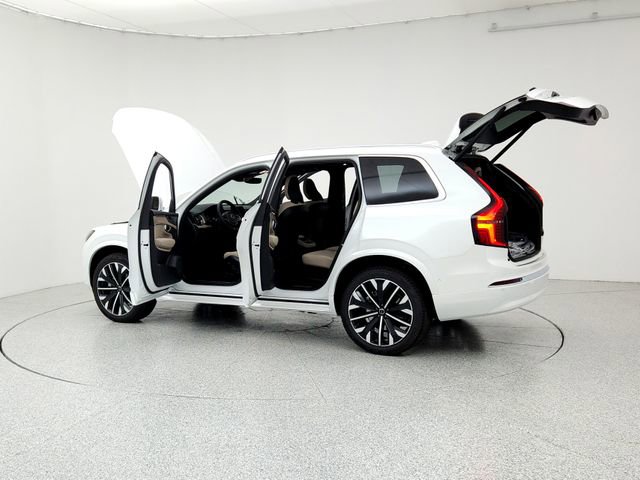 New 2026 Volvo XC90 B6 Plus w/ Protection Package Premier image 12