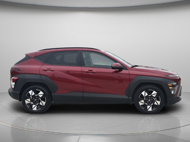 Used 2024 Hyundai Kona SEL FWD image 7