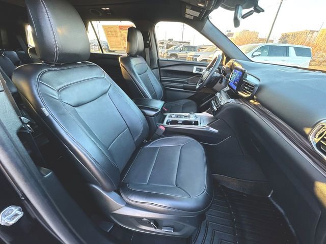 Used 2020 Ford Explorer Limited image 29
