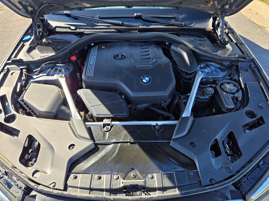 Used 2023 BMW 530i xDrive w/ Premium Package image 30