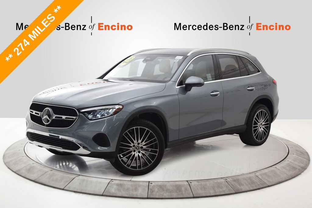 Used 2026 Mercedes-Benz GLC 300 4MATIC image 1