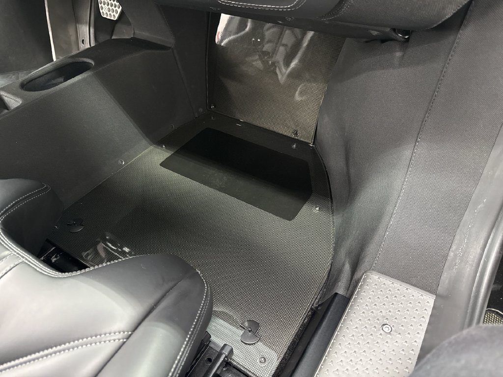Certified 2015 Ferrari 458 Speciale Coupe RWD image 31