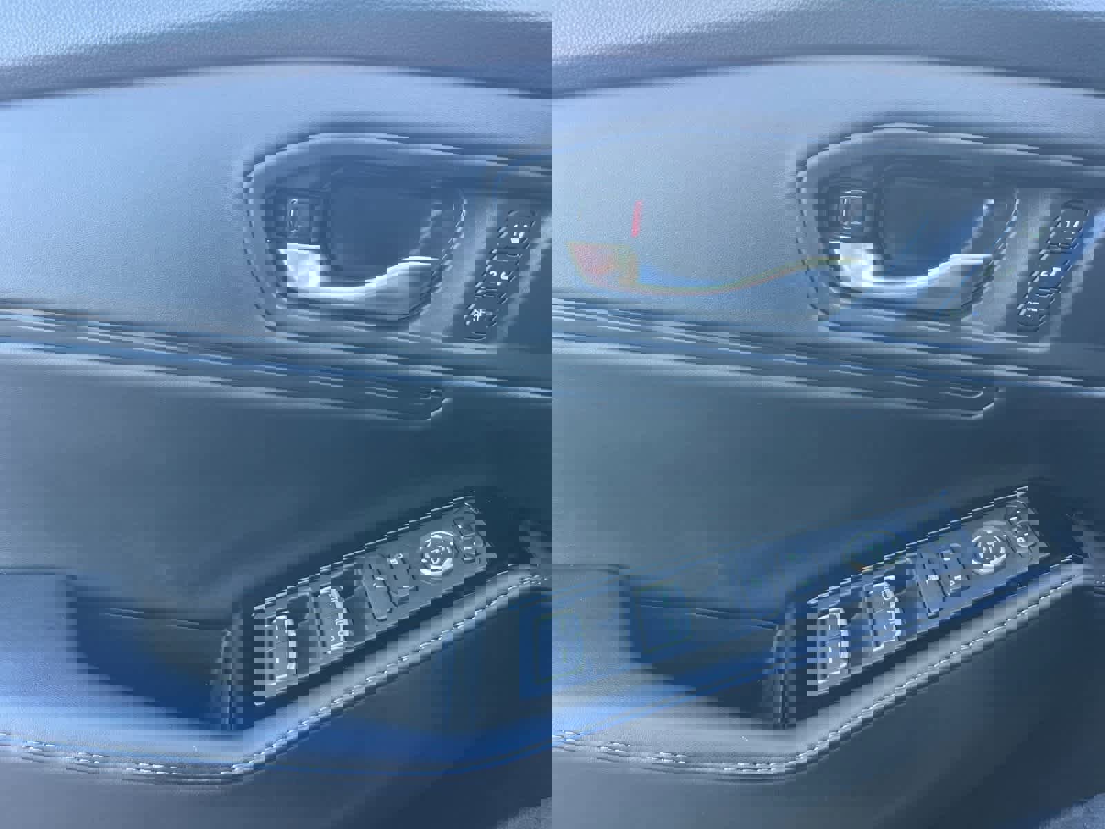 Used 2024 Honda Accord Touring image 13