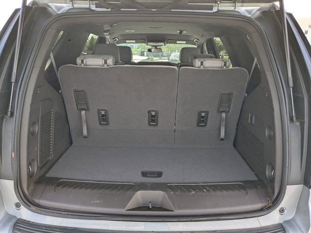 Used 2024 Chevrolet Tahoe LS RWD image 13