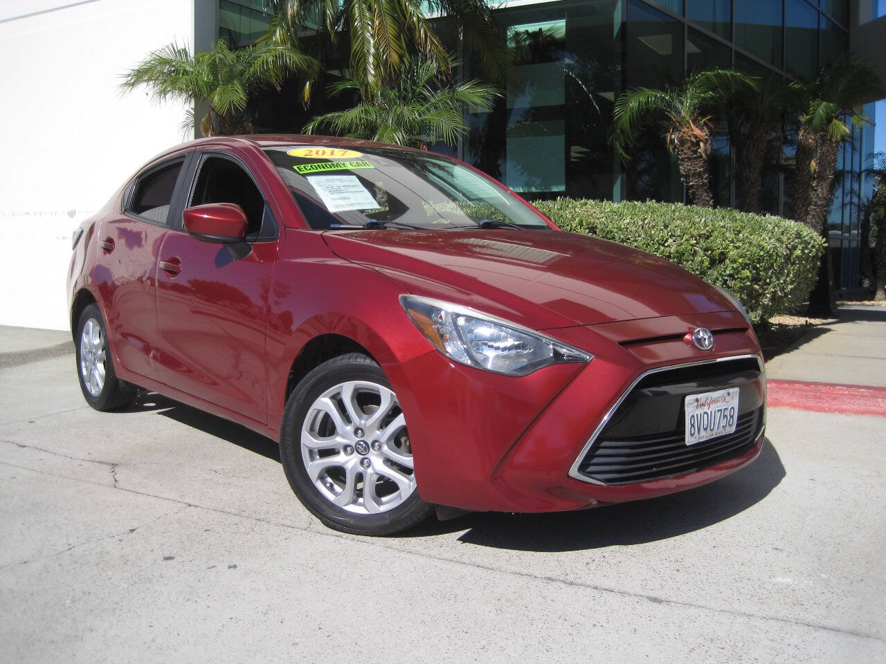 Used 2017 Toyota Yaris iA FWD image 1