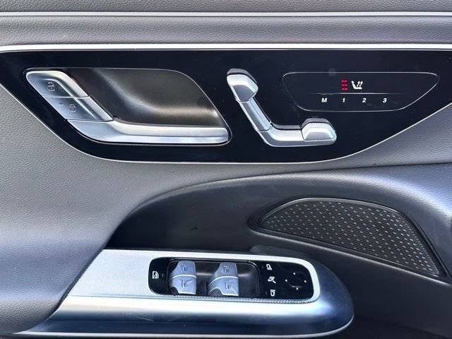 Certified 2025 Mercedes-Benz E 350 4MATIC Sedan image 23