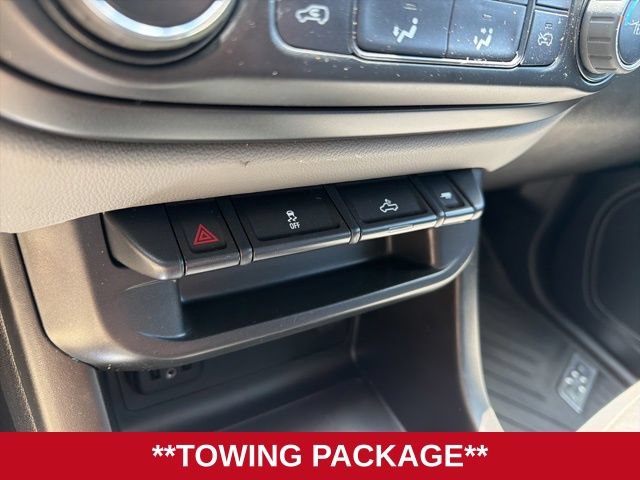 Used 2022 Chevrolet Colorado W/T w/ Custom Special Edition AWD/4WD image 17