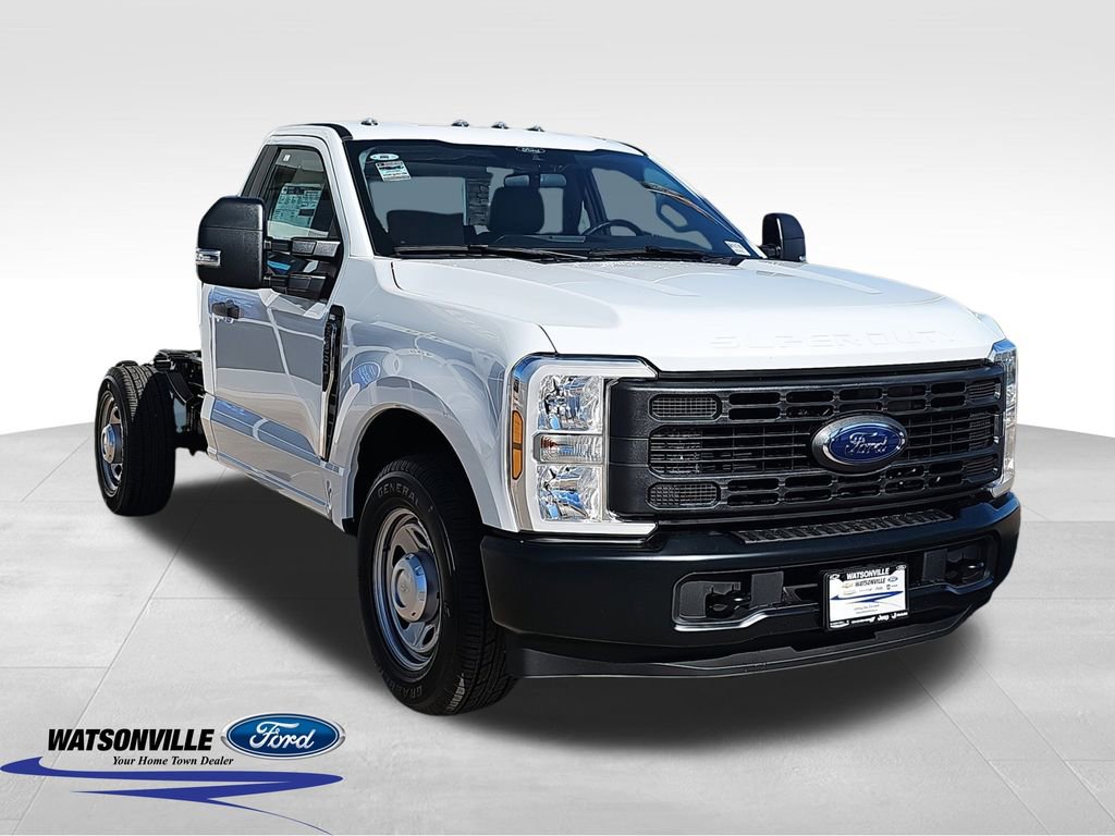 New 2026 Ford F350 XL image 1