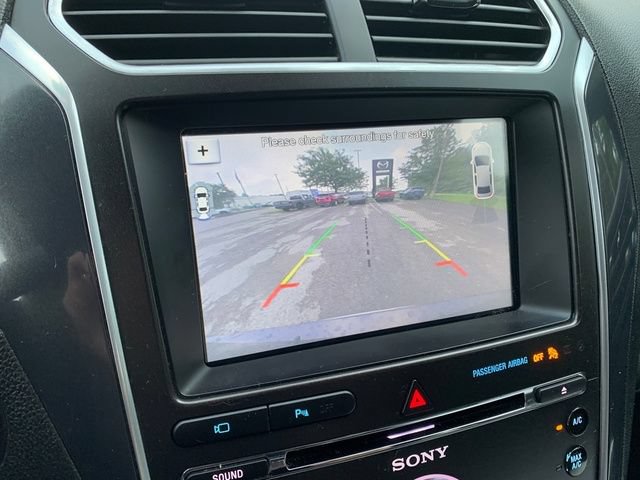 Used 2017 Ford Explorer Limited FWD image 37