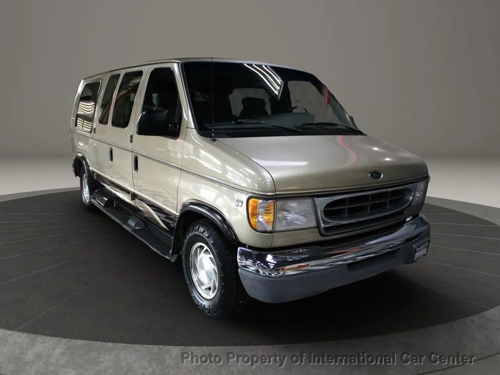 Used 2000 Ford E-150 and Econoline 150