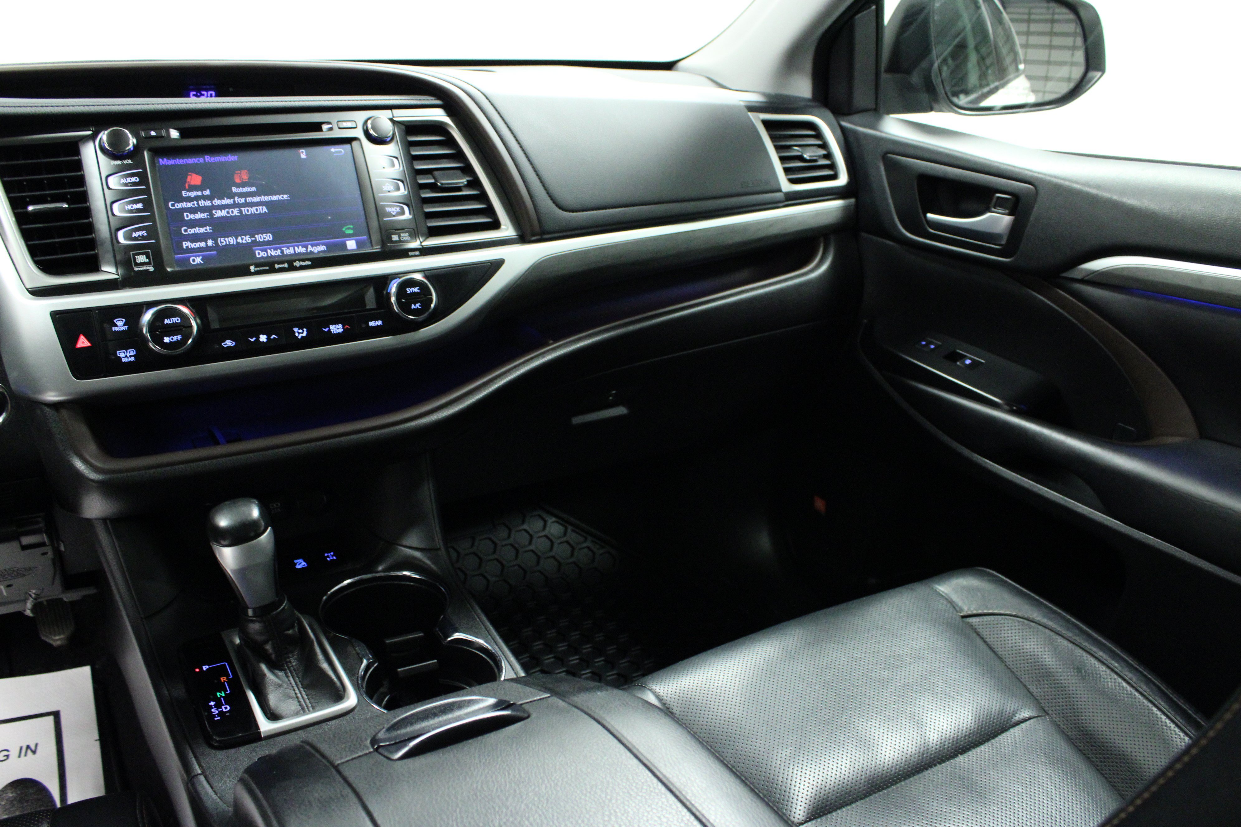Used 2018 Toyota Highlander Limited AWD/4WD image 20
