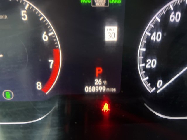 Certified 2018 Honda Accord Sport image 25