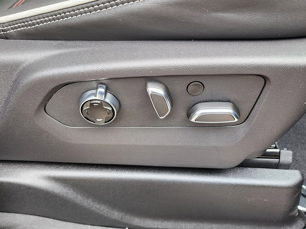 New 2026 GMC Yukon XL AT4 Ultimate image 47