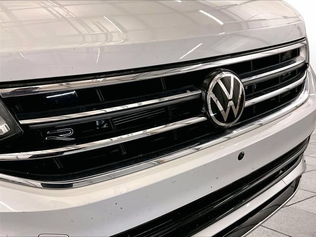 Used 2024 Volkswagen Tiguan SEL R-Line AWD/4WD image 29