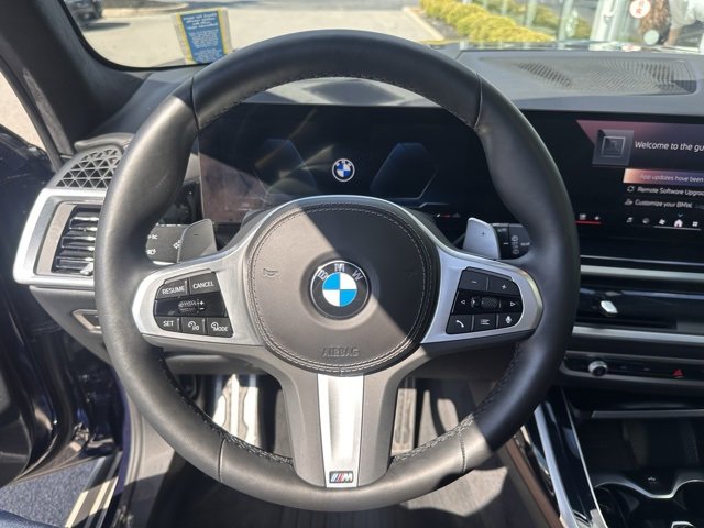 Used 2024 BMW X7 xDrive40i w/ M Sport Package image 16