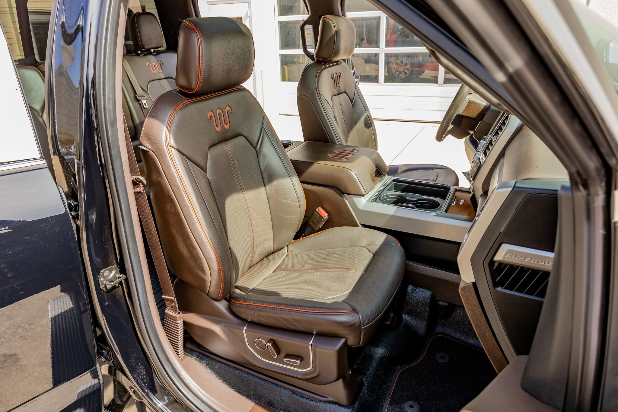 Used 2017 Ford F250 King Ranch w/ King Ranch Ultimate Package image 30