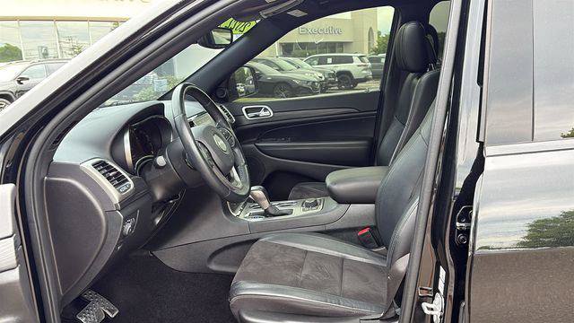 Certified 2022 Jeep Grand Cherokee Laredo X AWD/4WD image 10