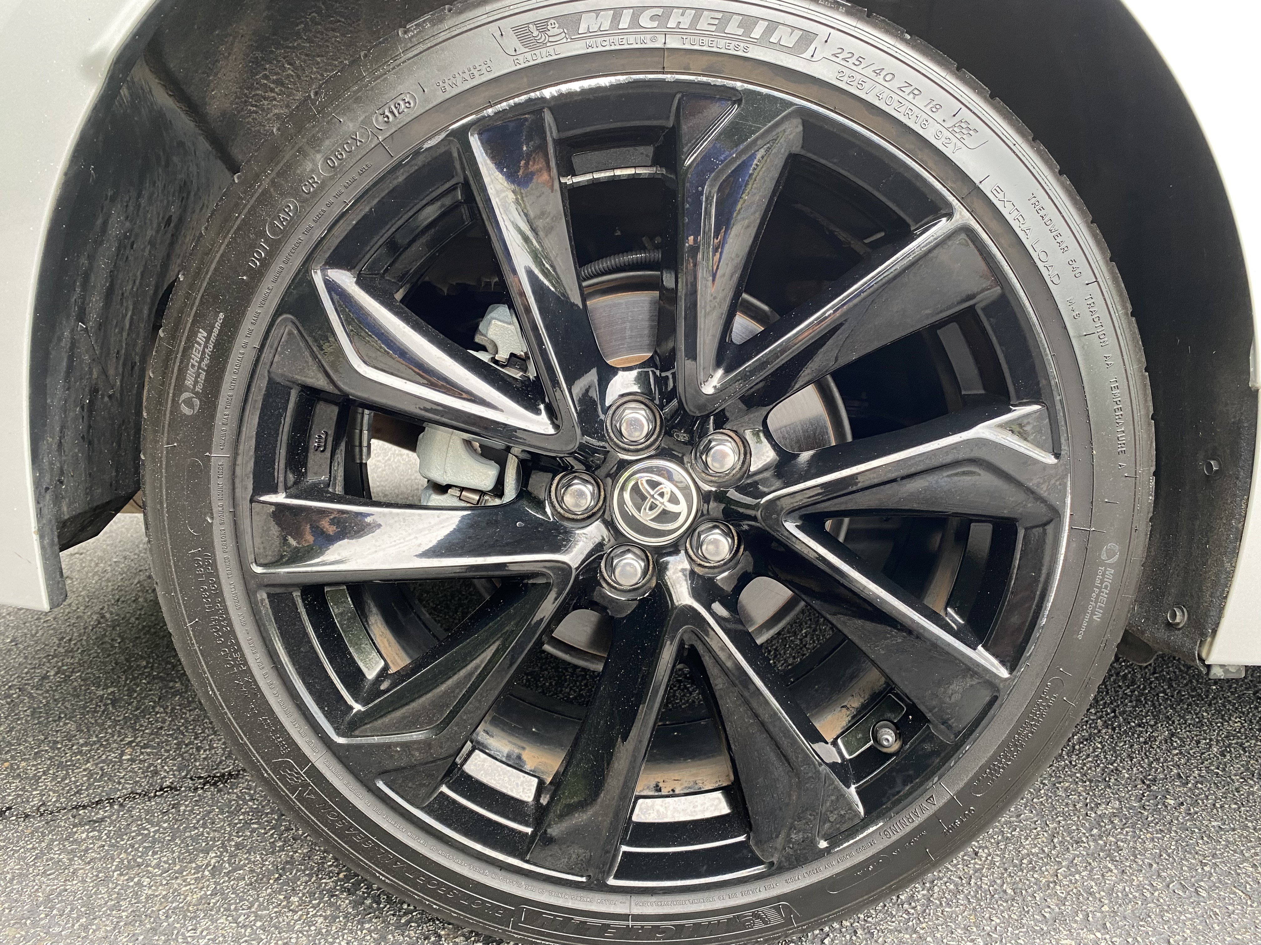 Used 2020 Toyota Corolla SE FWD image 36
