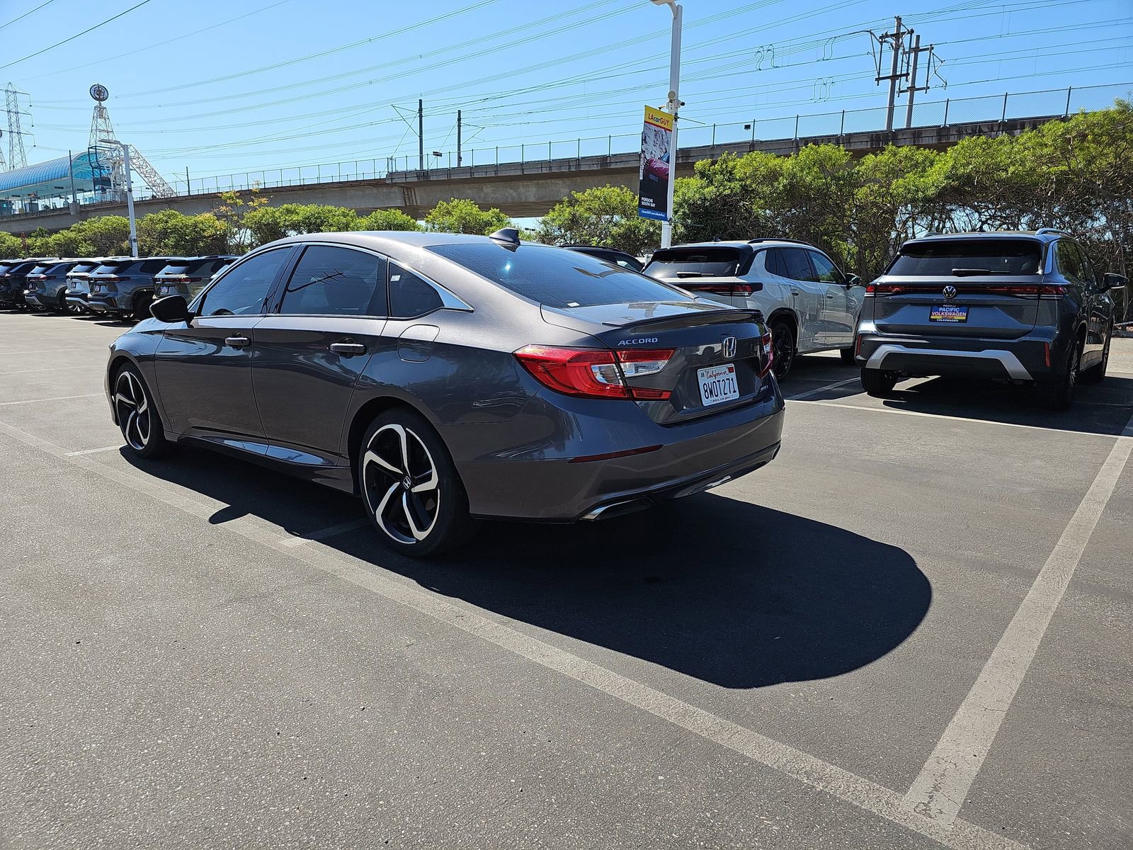Used 2018 Honda Accord Sport image 7