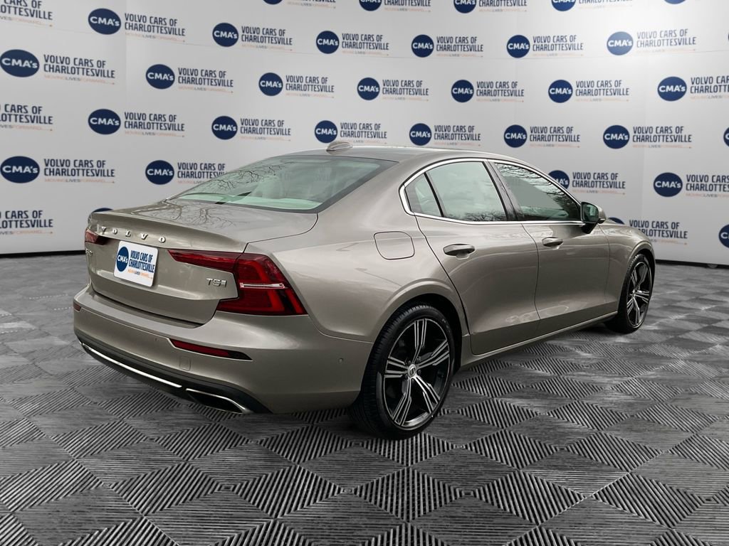 Used 2020 Volvo S60 T5 Inscription image 5